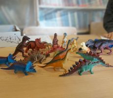 Obchody Światowego Dnia Dinozaura w bibliotece w Bereście