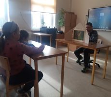 Obchodzimy Światowy Dzień Ziemi w szkole w Polanach